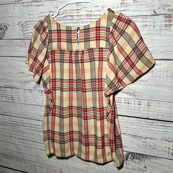 Maeve Priscilla Plaid Flutter Sleeve
Top from Anthropologie Small - Picture 11 of 16